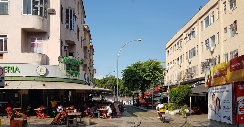 Rua Tenente Cerqueira Leite no Méier