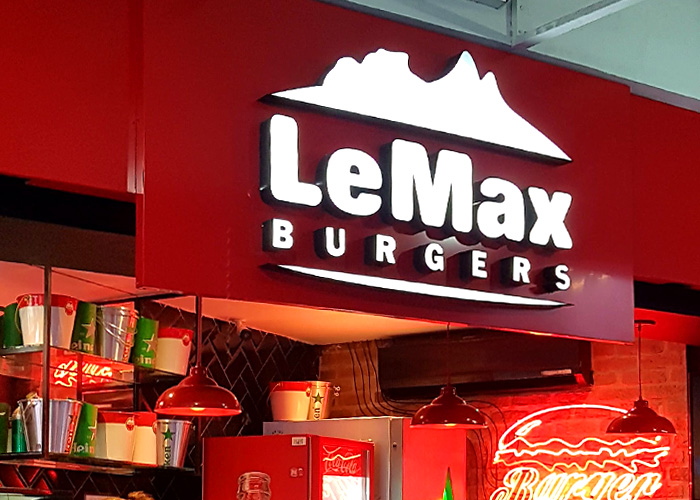 Lemax burgers no Méier