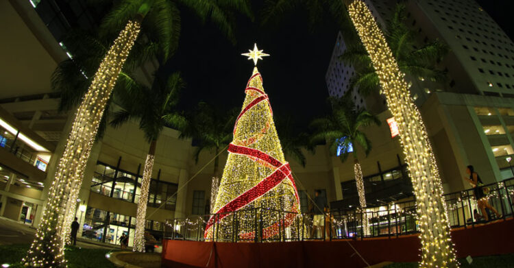 Árvore de Natal do Shopping Nova América, na Zona Norte do Rio de Janeiro