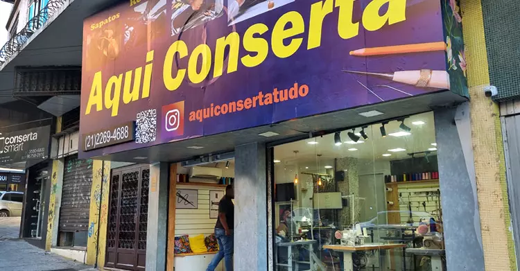 Fachada da loja Aqui Conserta no Méier