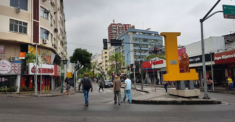 Rua Dias da Cruz no Méier