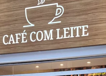 Cafeteria Café com Leite na Galeria OXford no Méier