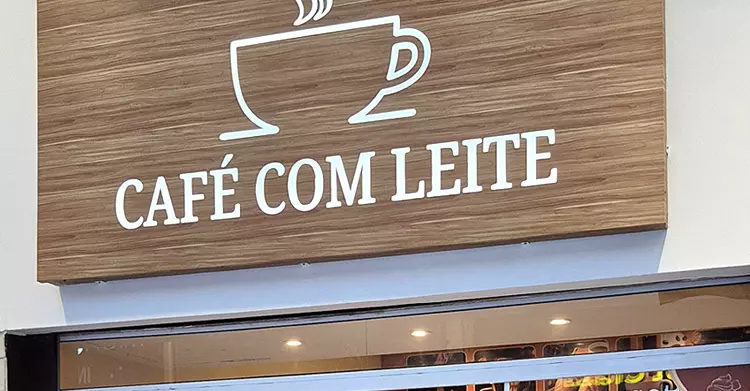 Cafeteria Café com Leite na Galeria OXford no Méier