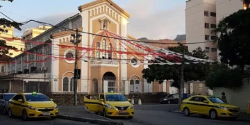 Largo no Meier, em frente à paroquia sagrado coração de jesus