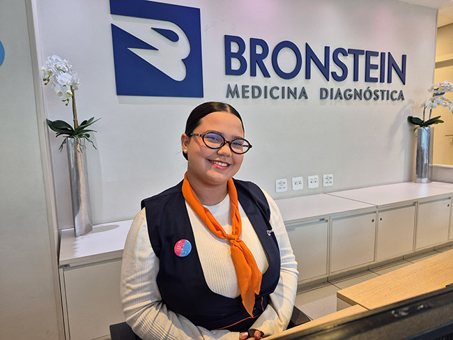 Atendente do Bronstein no Méier