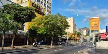 Termômetro na rua Dias da Cruz no Méier
