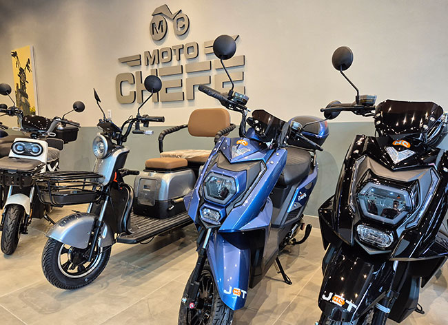 Motos elétricas da loja Moto Chefe no Méier