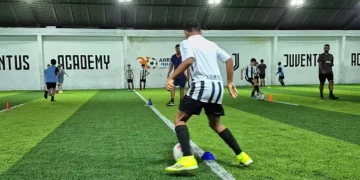 Escolinha da Juventus na Arena Piragibe no Lins de Vasconcelos