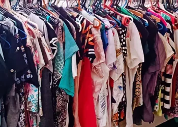 Roupas do Brechó Santo Antônio no Cachambi