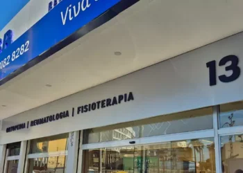 Fachada da clínica CREB no Méier
